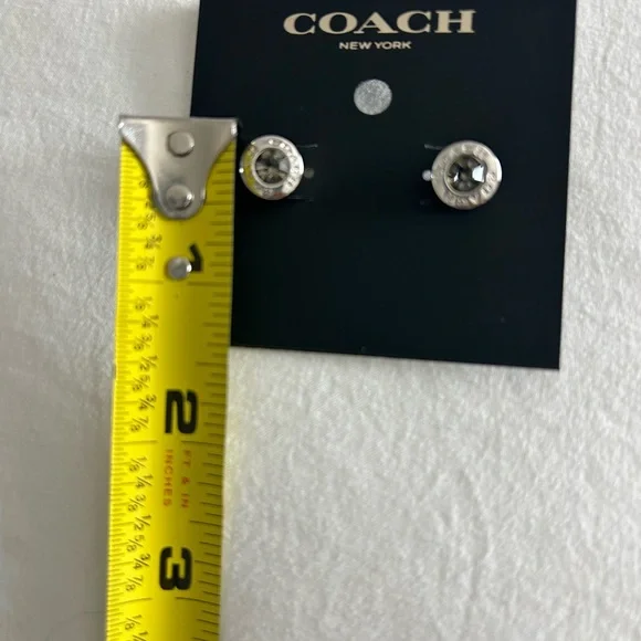 COACH • Open Circle Post Earrings • Sliver - Picture 7 of 7